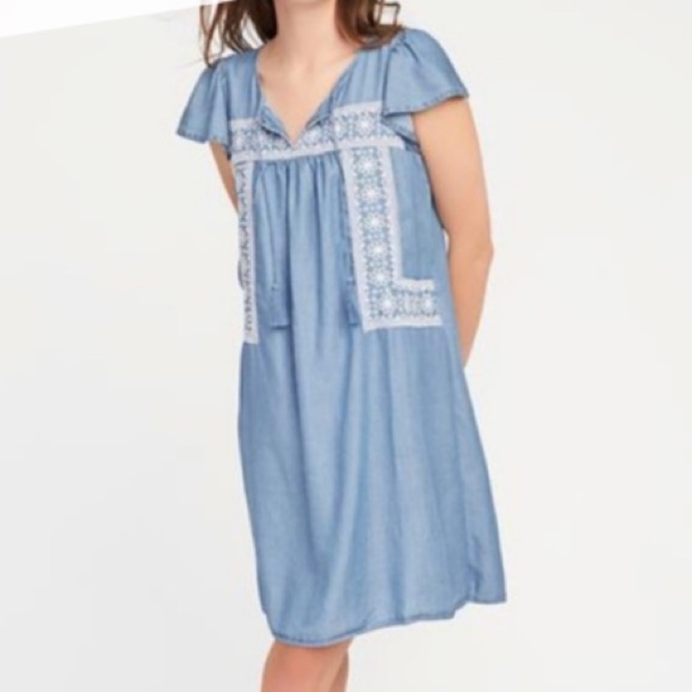 Gorgeous chambray denim peasant dress
